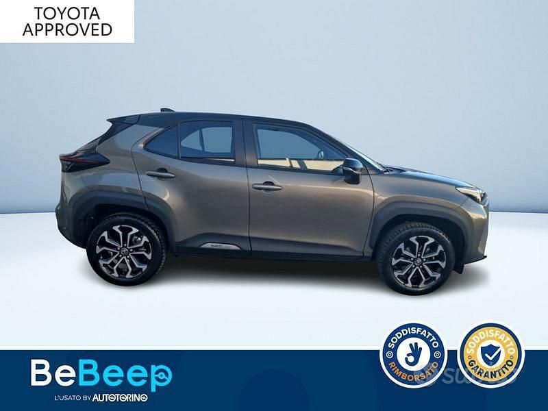 Usata Toyota Yaris Cross Trend 116 CV (85 kW) 2022 Marrone SUV