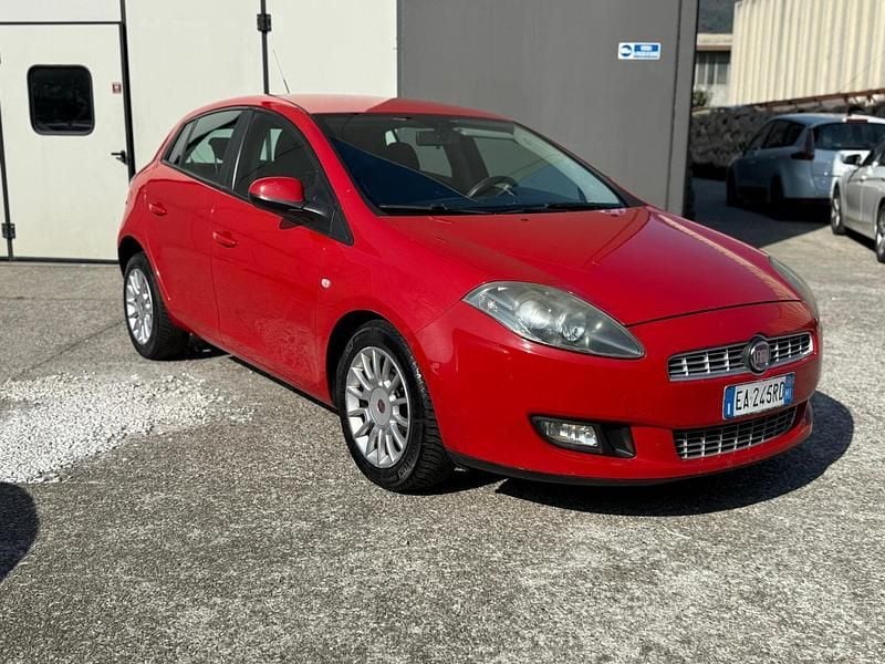 Usata Fiat Bravo Dynamic 89 CV (65 kW) 2010 Rosso Utilitaria