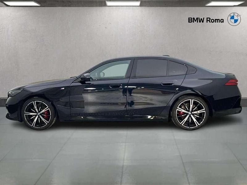 Usata BMW 520 M Sport 197 CV (144 kW) 2025 Carbon black metallic Berlina