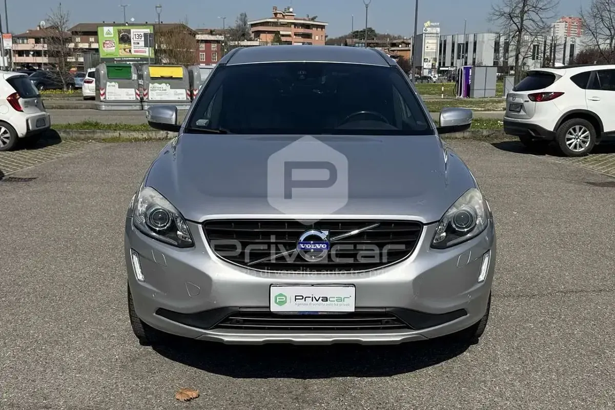 Usata Volvo XC60 Ocean Race 190 CV (139 kW) 2015 Grigio SUV