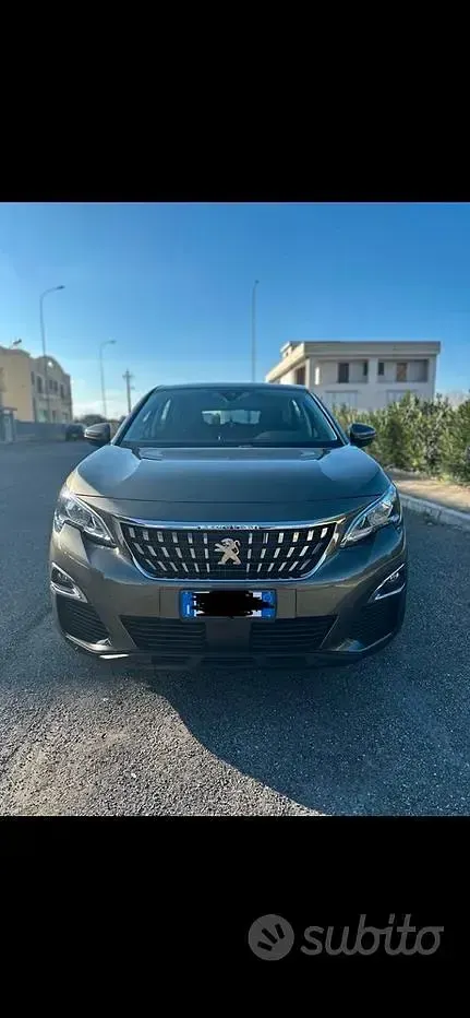 Usata Peugeot 3008 131 CV (96 kW) 2019 SUV