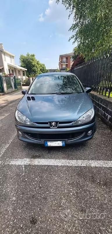 Usata Peugeot 206 75 CV (55 kW) 2006 Berlina