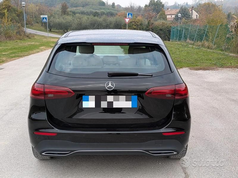 Usata Mercedes 180 Advanced Plus 2024 Nero Berlina