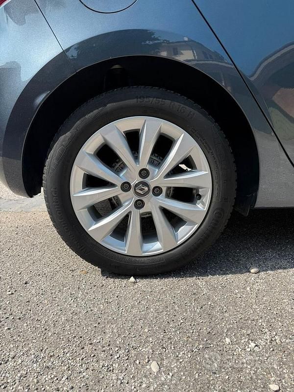 Usata Renault Clio IV 100 CV (73 kW) 2019 Utilitaria