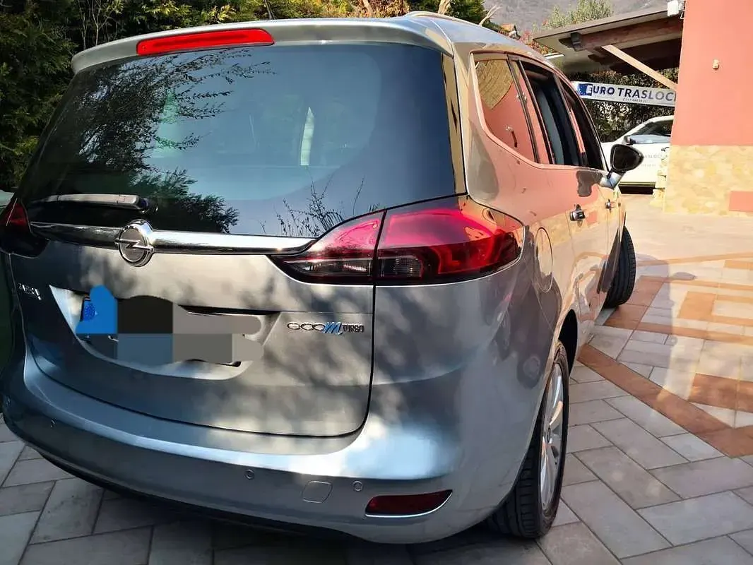Usata Opel Zafira Tourer Cosmo 150 CV (110 kW) 2012 Bronzo Monovolume