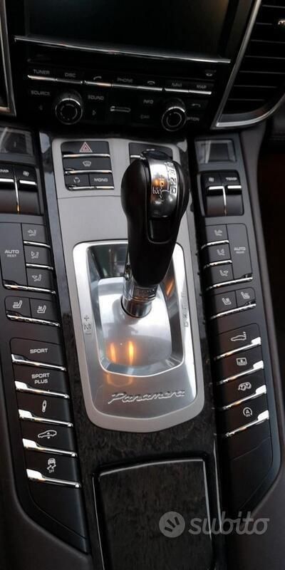 Usata Porsche Panamera Turbo 2010 Grigio Berlina