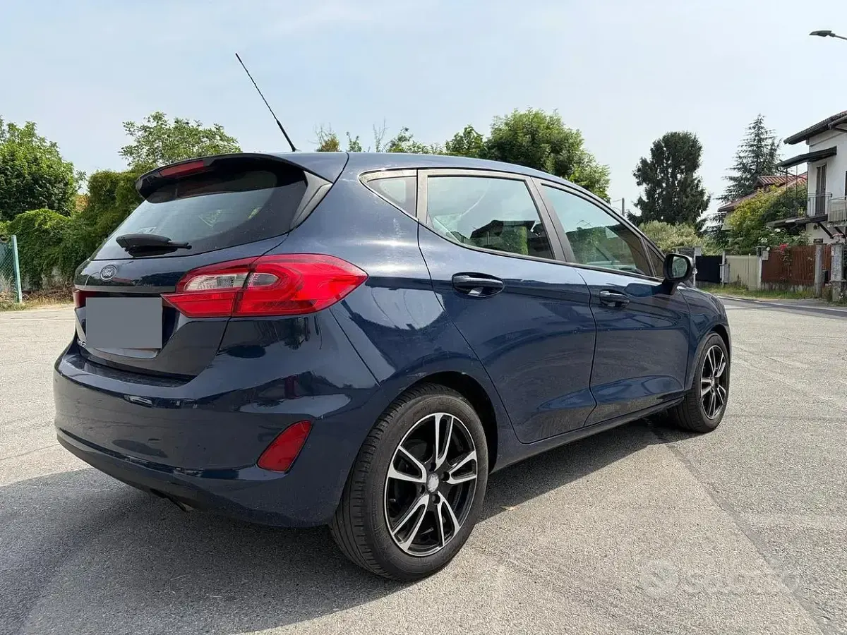 Usata Ford Fiesta 75 CV (55 kW) 2017 Utilitaria