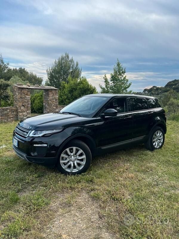 Usata 2018 Land Rover Range Rover evoque SUV | 16.000 € (Super prezzo) - Immagine 1/4