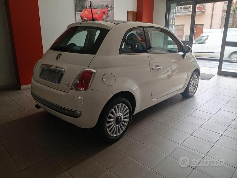Usata Fiat 500 Lounge 69 CV (50 kW) 2013 Bianco Berlina