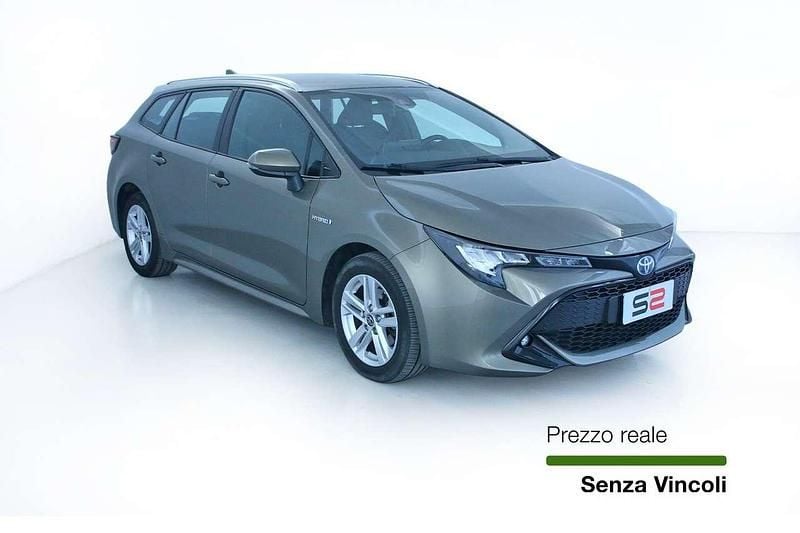 Usata Toyota Corolla Style 122 CV (89 kW) 2021 Bronzo Station wagon