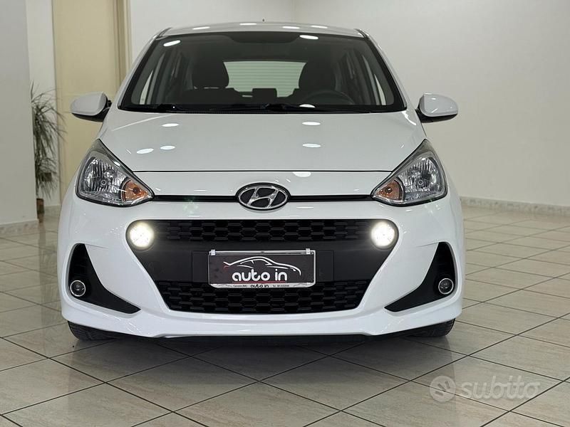 Usata Hyundai i10 69 CV (50 kW) 2017 Bianco Utilitaria