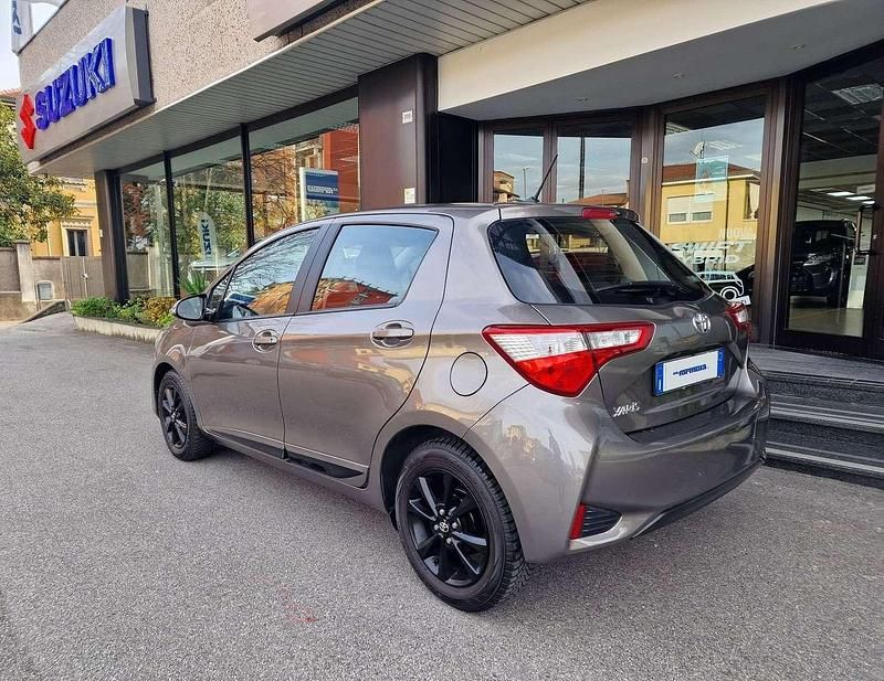 Toyota Yaris Business Edition