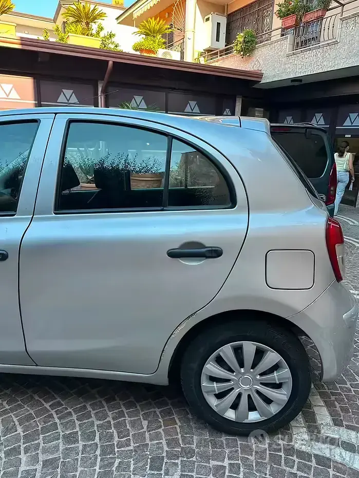 Usata Nissan Micra Acenta 60 CV (44 kW) 2011 Grigio Utilitaria