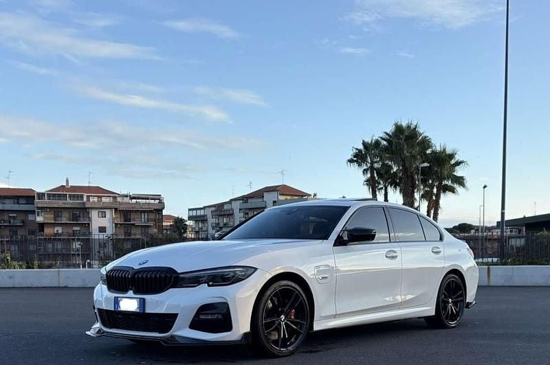 Usata BMW 330e M Sport 292 CV (214 kW) 2022 Berlina