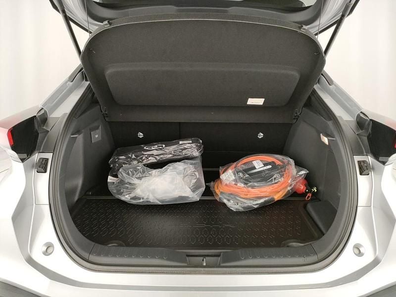 Nuova Toyota C-HR Trend 154 CV (113 kW) 2026 Grigio SUV