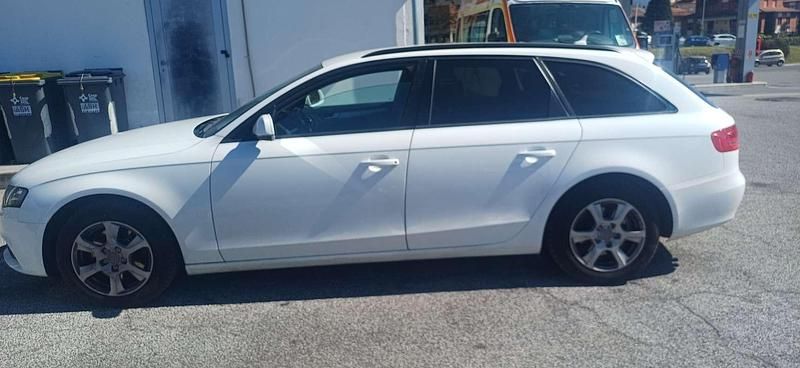 Usata Audi A4 Ambiente 143 CV (105 kW) 2011 Bianco Station wagon