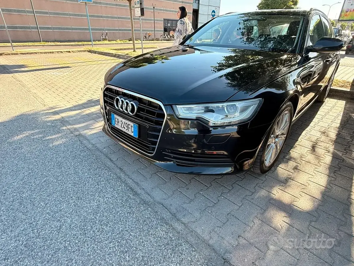 Usata Audi A6 177 CV (130 kW) 2013 Nero Station wagon