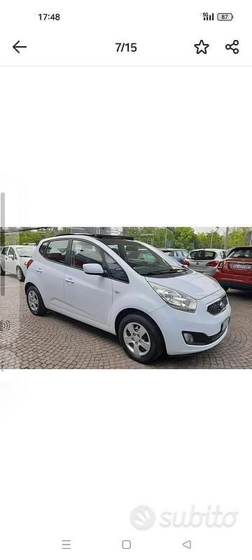 Usata Kia Venga 90 CV (66 kW) 2015 Bianco Utilitaria