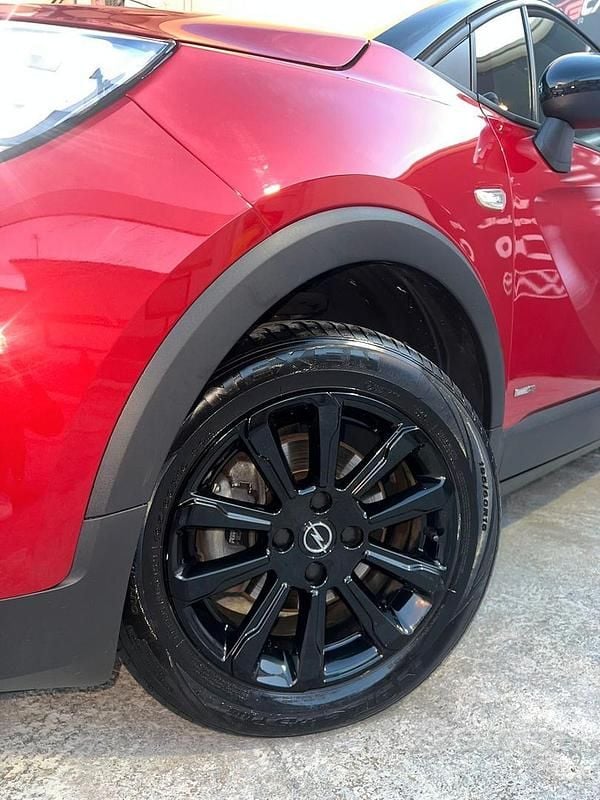 Usata Opel Crossland X Design & Tech 110 CV (80 kW) 2022 Rosso SUV