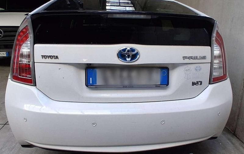 Usata Toyota Prius Executive 99 CV (72 kW) 2015 Station wagon