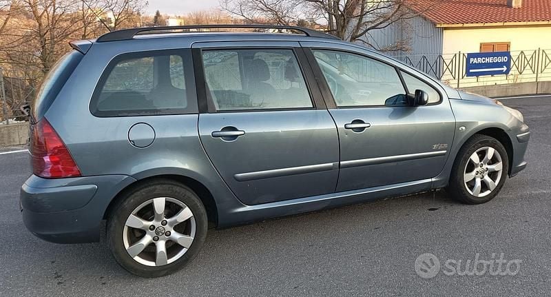 Usata Peugeot 307 90 CV (66 kW) 2007 Grigio Station wagon