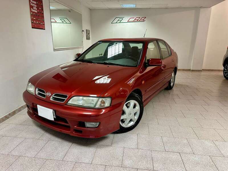 Rosso Usata 1998 Nissan Primera GT Tre volumi | 9990 € - Immagine 1/4