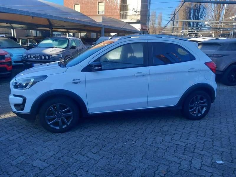 Usata Ford Ka Active 86 CV (63 kW) 2019 Bianco Berlina