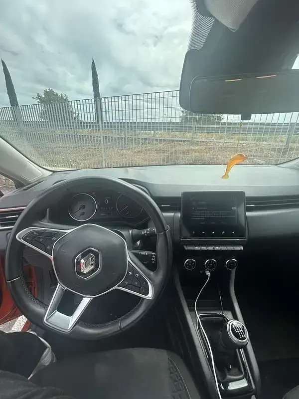 Usata Renault Clio V Equilibre 91 CV (66 kW) 2023 Berlina