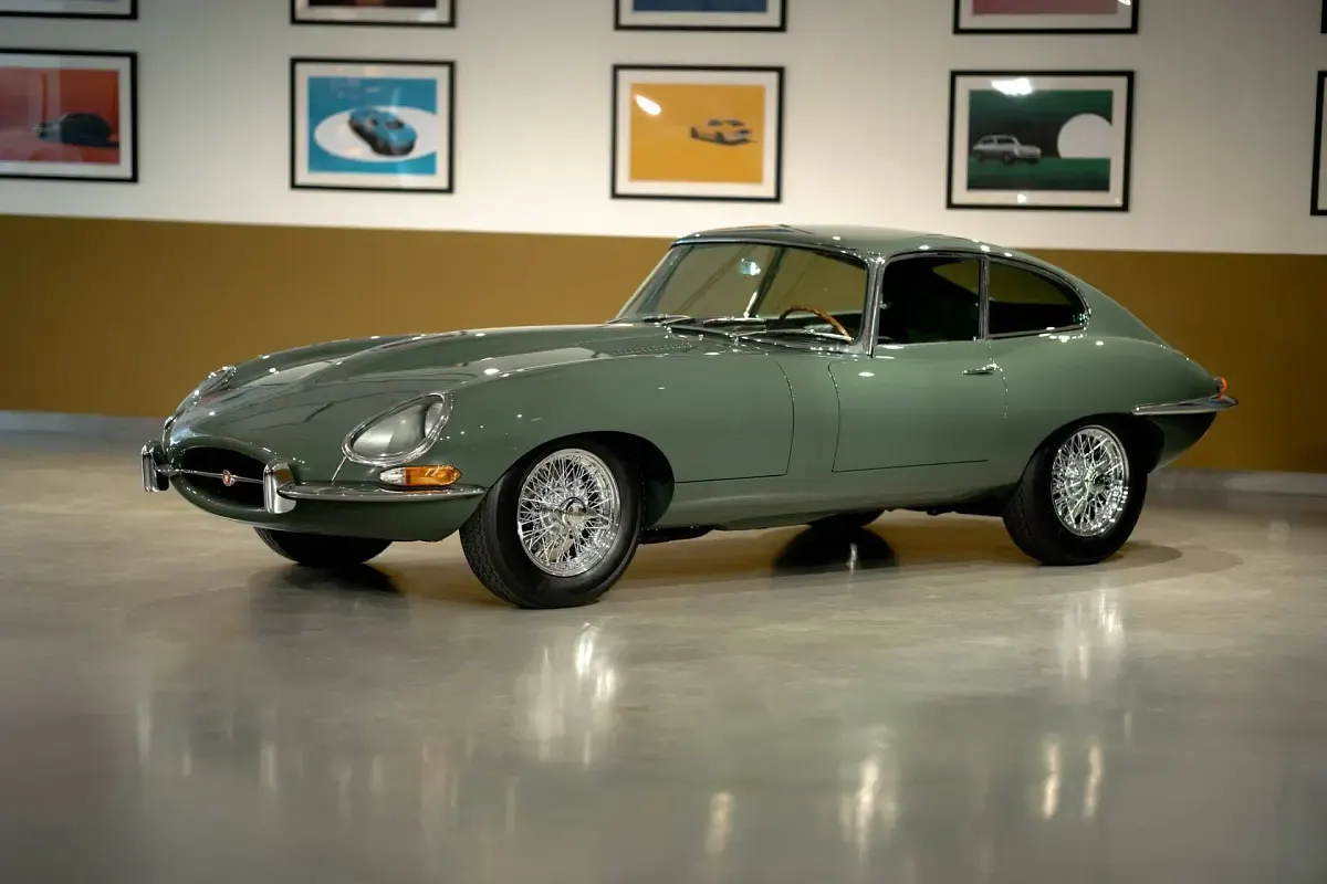 Usata Jaguar E-Type 260 CV (191 kW) 1966 Verde Coupé