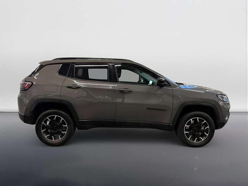Usata Jeep Compass Trailhawk 241 CV (177 kW) 2023 Grigio SUV