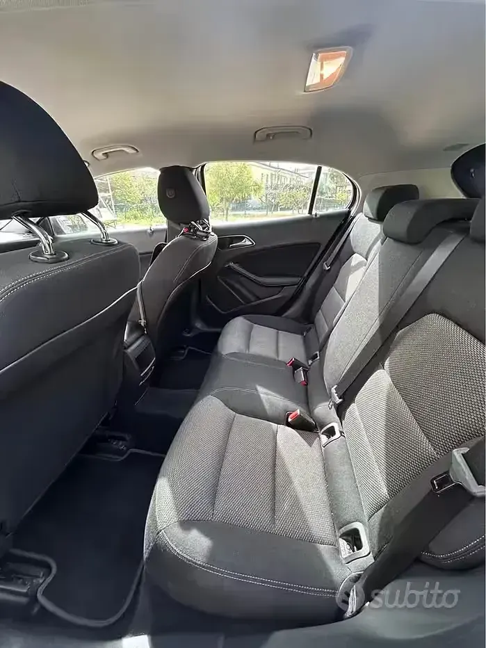 Usata Mercedes GLA180 109 CV (80 kW) 2016 SUV