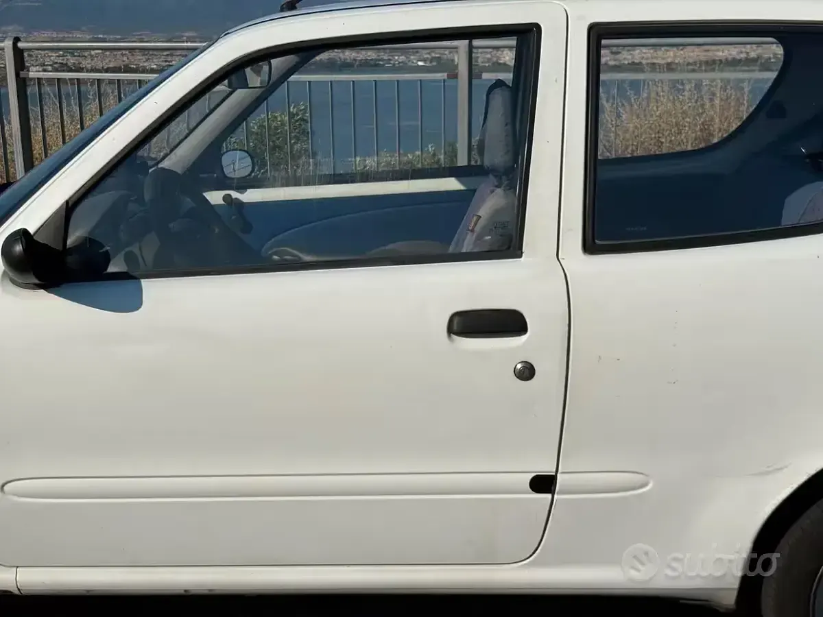 Usata Fiat 600 Young 2000 Bianco