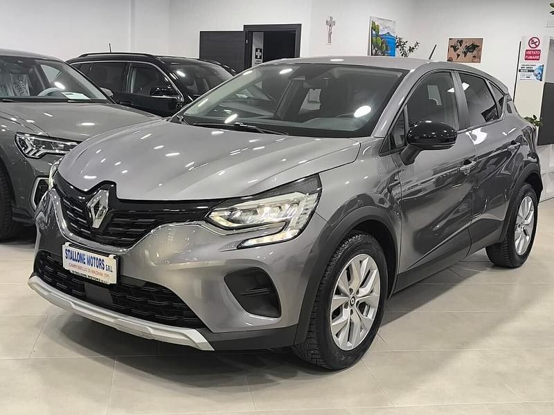 Usata Renault Captur Business 91 CV (66 kW) 2021 Argento SUV