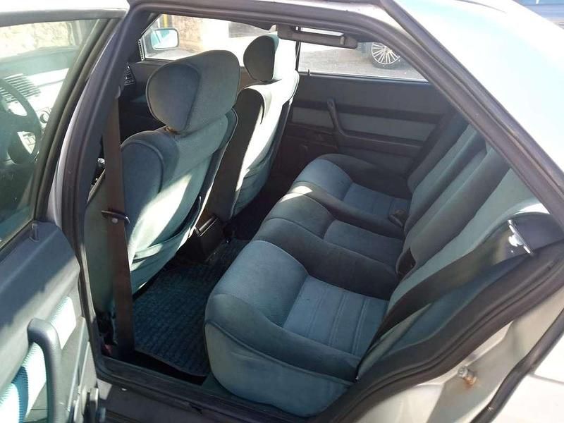 Usata Alfa Romeo 164 145 CV (106 kW) 1989 Berlina