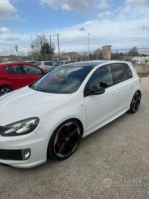 Usata VW Golf VI GT 140 CV (102 kW) 2011 Bianco Utilitaria
