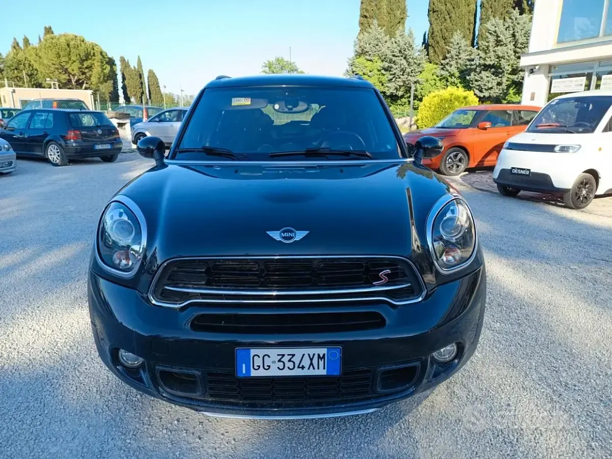 Usata Mini Cooper S Countryman 190 CV (139 kW) 2016 Nero SUV