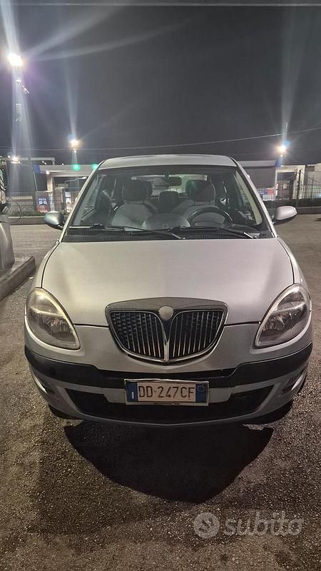 Usata Lancia Ypsilon 69 CV (50 kW) 2008 Utilitaria