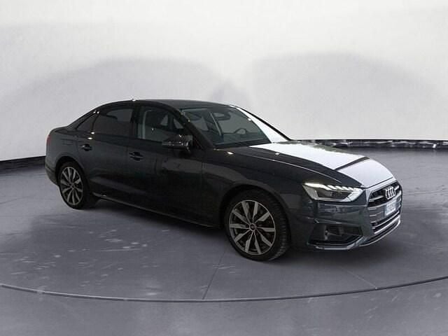 Usata Audi A4 Advanced 163 CV (119 kW) 2024 Grigio Berlina