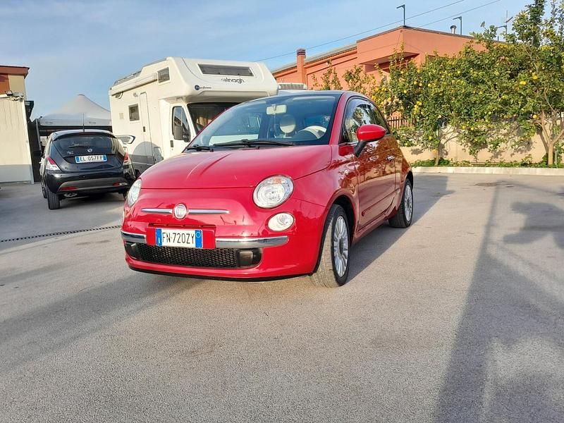 Rosso Usata 2009 Fiat 500 Lounge Tre volumi | 4999 € (Buon prezzo) - Immagine 1/4