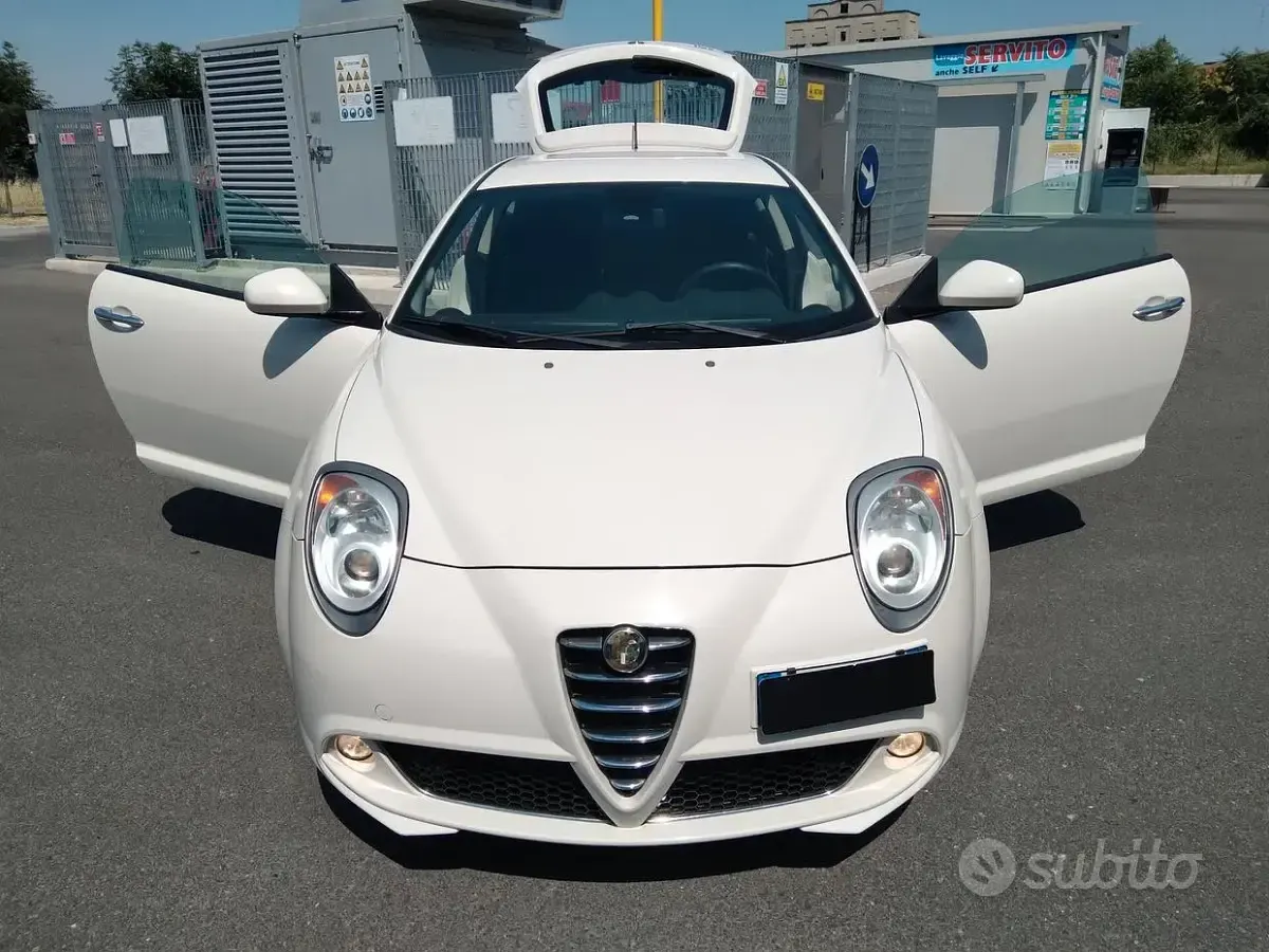 Usata Alfa Romeo MiTo Progression 85 CV (62 kW) 2012 Beige Utilitaria