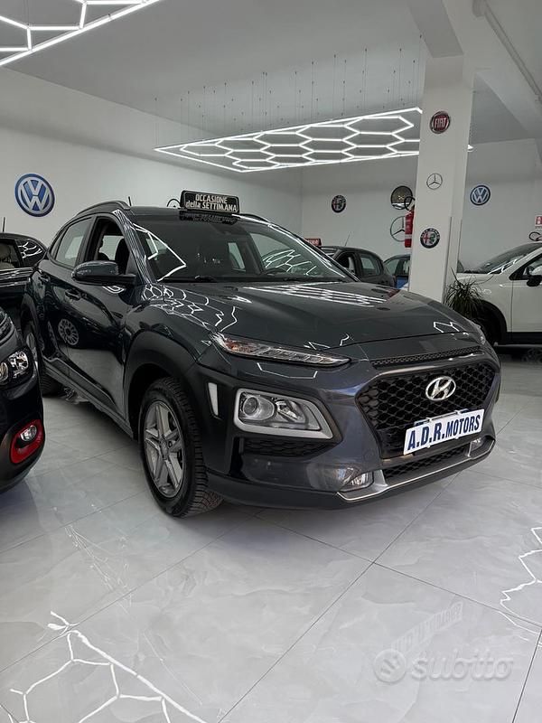 Usata Hyundai Kona 115 CV (84 kW) 2019 Grigio SUV