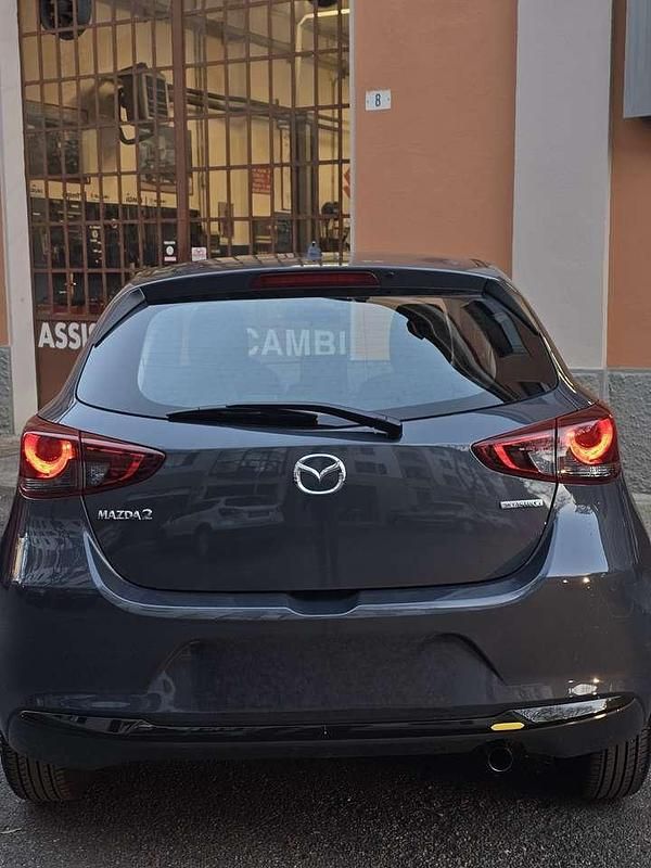 Usata Mazda 2 Center-Line 75 CV (55 kW) 2024 Grigio Utilitaria