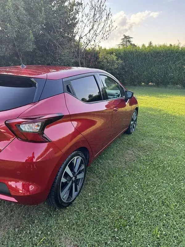 Usata Nissan Micra Acenta 90 CV (66 kW) 2018 Rosso Utilitaria