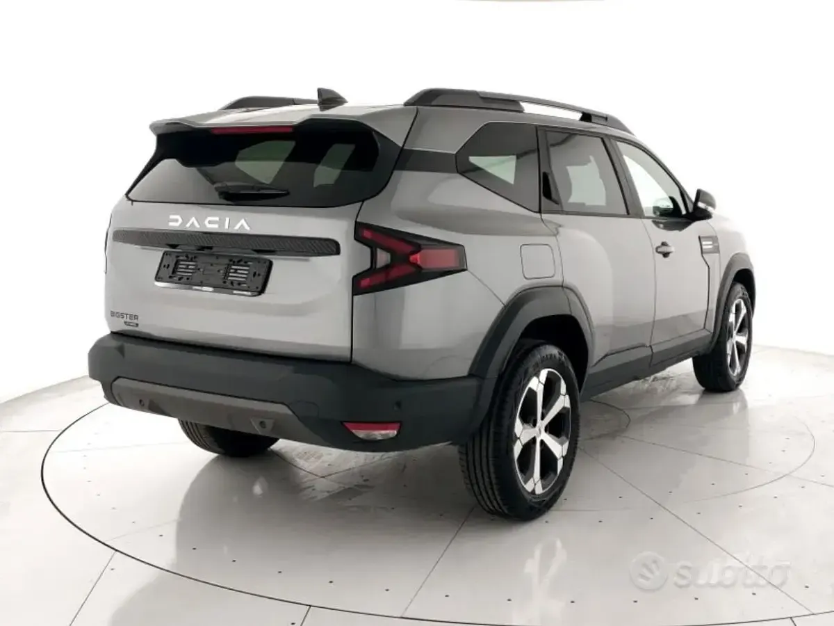 Nuova Dacia Bigster Journey 109 CV (80 kW) 2026 Grigio SUV