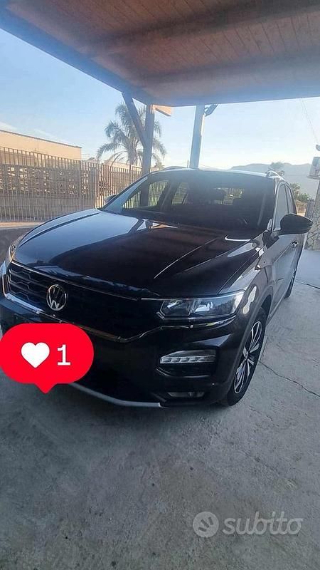 Usata VW T-Roc 150 CV (110 kW) 2019 Marrone SUV