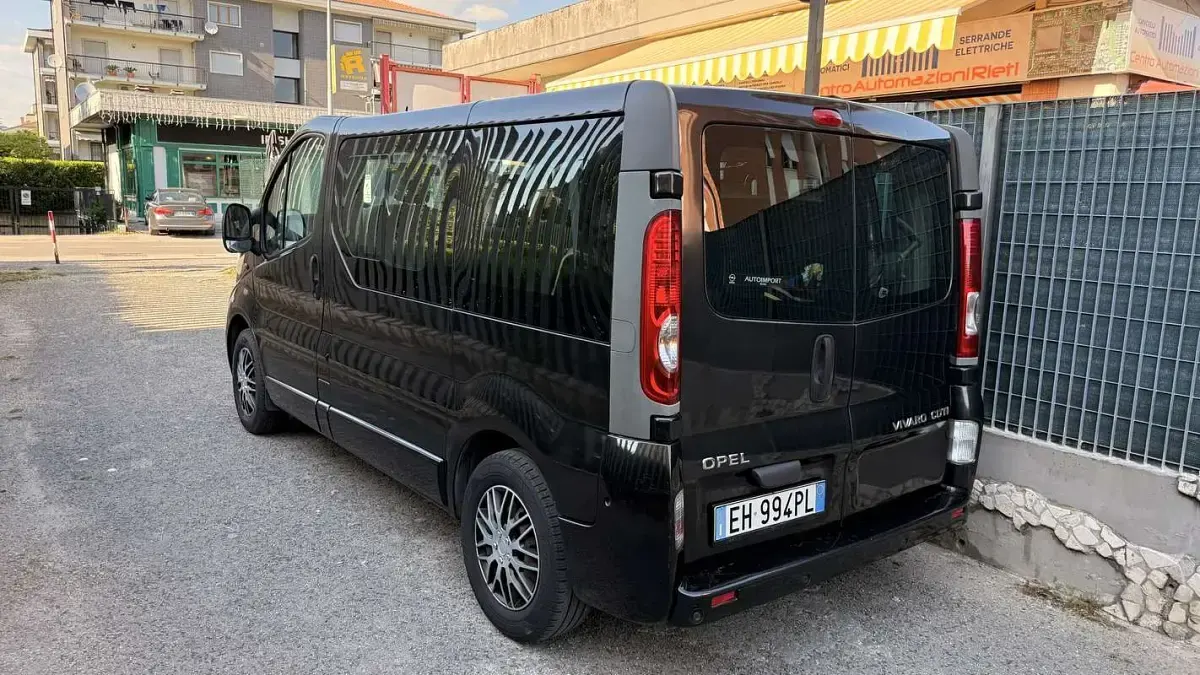Usata Opel Vivaro 114 CV (83 kW) 2015 Monovolume