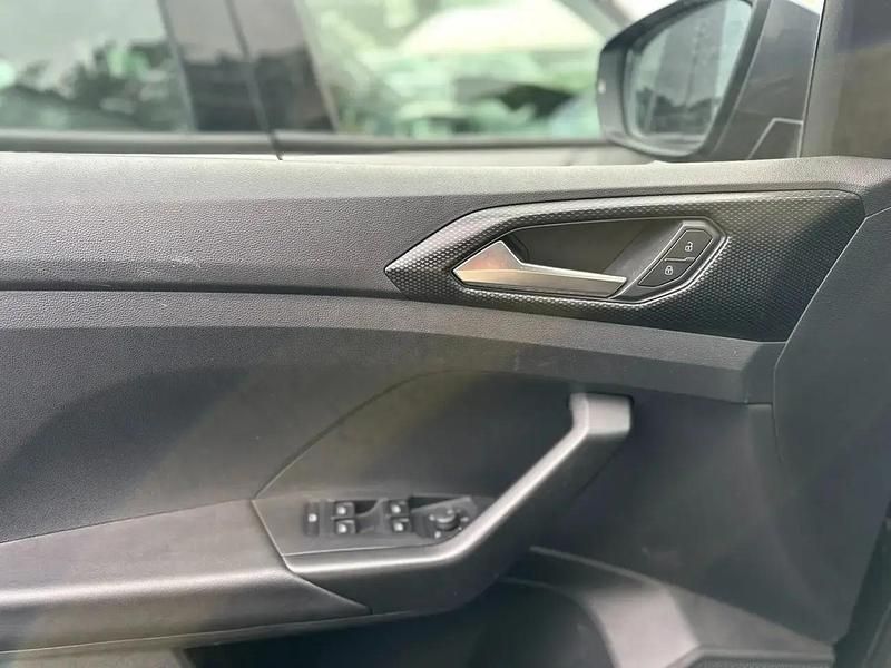 Usata VW T-Cross Style 110 CV (80 kW) 2022 Nero SUV