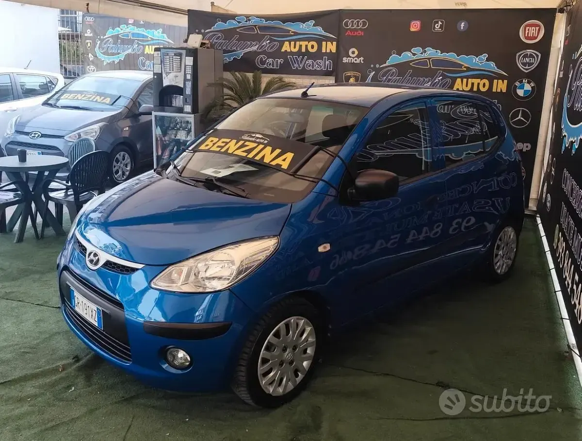 Używany Hyundai i10 67 KM (49 kW) 2010 Niebieski Hatchback