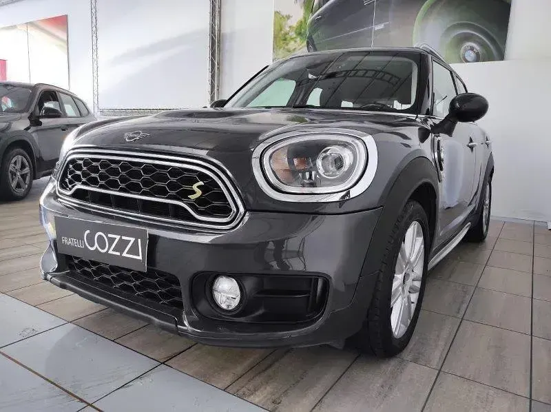 Usata Mini Cooper S Countryman Hype 136 CV (100 kW) 2019 Grigio SUV
