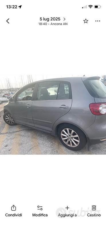 Grigio Usata 2006 VW Golf Plus Cross Monovolume | 2500 € (Buon prezzo) - Immagine 1/4